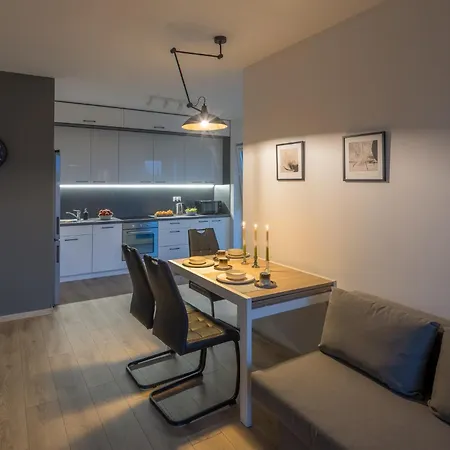 Rz Superapart Kwiatkowskiego 44c Komfort I Funkcjonalnosc W Sercu Rzeszowa Apartment *